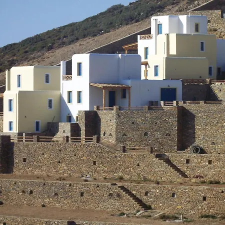 Nyaraló Monolithos Kiprí