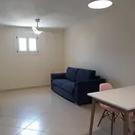 בית נופש Monolithos