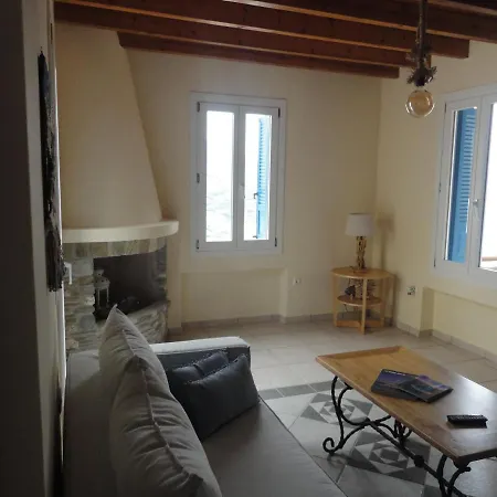 Monolithos Holiday home *