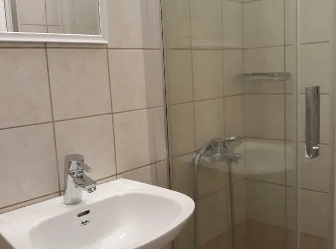 Monolithos キプリ